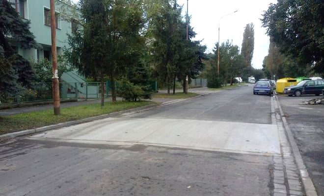 Wolniej pojedziemy na 12 ulicach [LISTA MIEJSC]