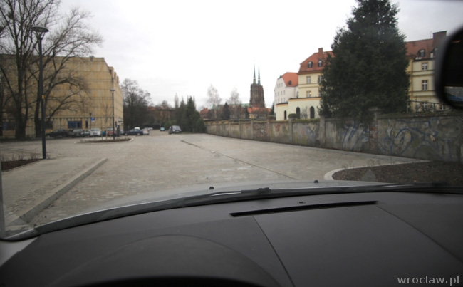 Nowy parking już otwarty [ZDJĘCIA]