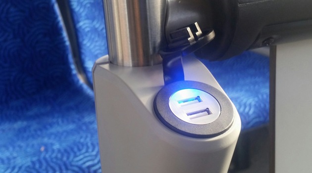 W autobusach ITS Michalczewski też doładujesz telefon