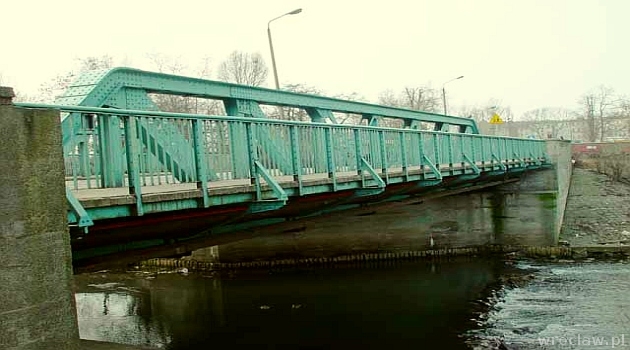 Trzy firmy chcą wyremontować most Rakowiecki