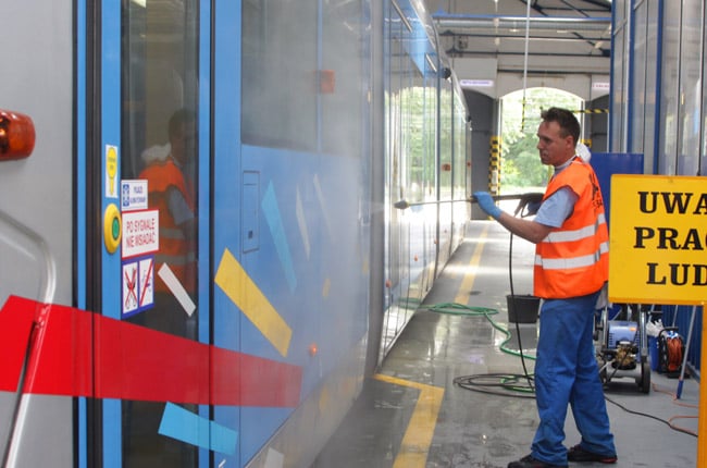 MPK chce samo sprzątać swoje pojazdy - szuka pracowników
