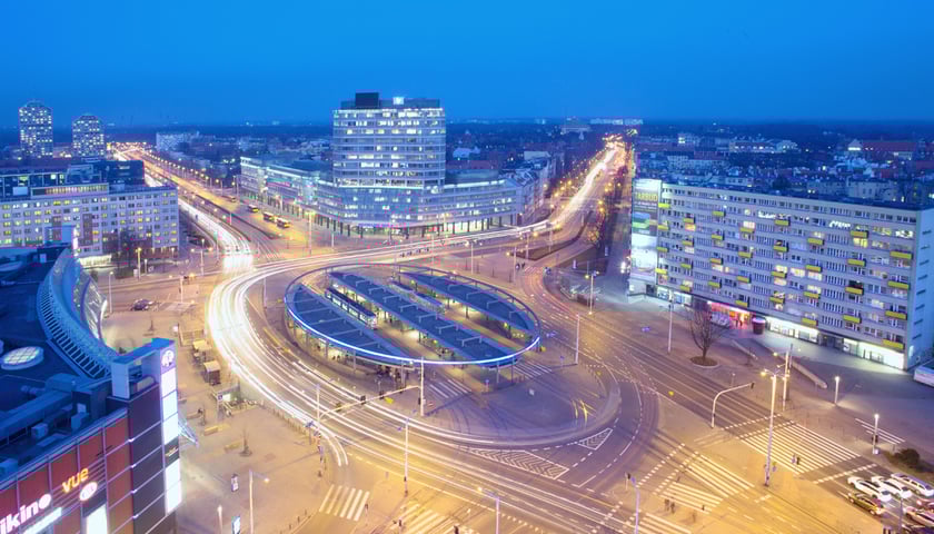 Przejścia dla pieszych na Rondzie Reagana