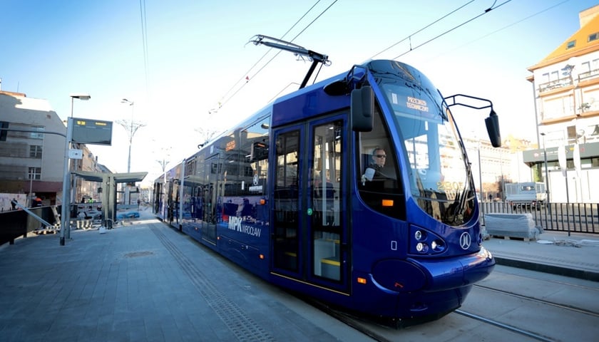 Nowe tramwaje moderus już na trasach [ZDJĘCIA, WIDEO]