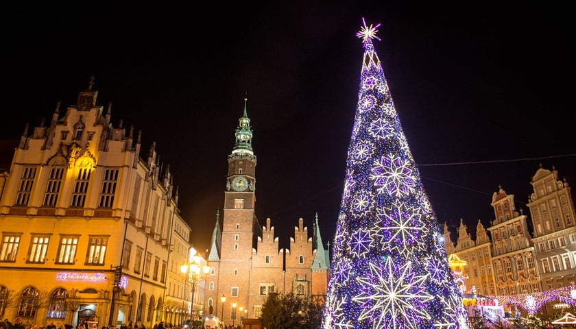 Powitanie Św. Mikołaja i rozświetlenie choinki w Rynku