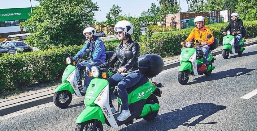 Прокатний пункт електромотоциклів із похвилинною оплатою – GoScooter