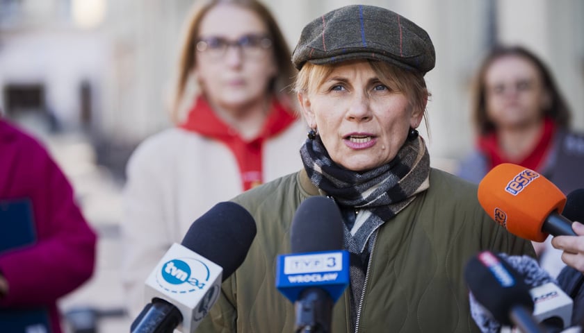 Powiększ obraz: <p>Joanna Nyczak, dyrektorka Wydziału Zdrowia</p>