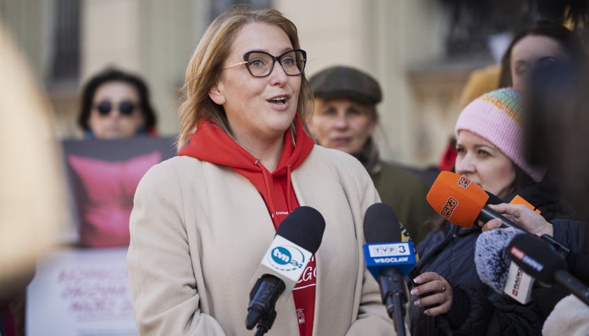 Powiększ obraz: <p>Izabela Beno z Fundacji na Rzecz R&oacute;wności, ekspertka kampanii</p>