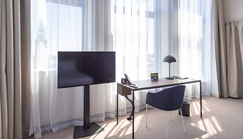 Wnętrza hotelu B&amp;B Hotels Polska w budynku Banku Zachodniego WBK, a wcześniej dawnej Miejskiej Kasy Oszczędności (Rynek, Wrocław)