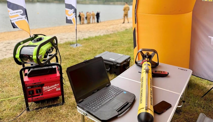 Umowa WCT Spartan i Straży Pożarnej Wrocław. Płetwonurkowie straży będą trenować na kąpielisku Glinianki