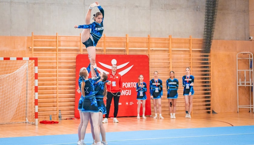 Powiększ obraz: Wydarzenie  „Cheerleading to Sport" w ZSP nr  26 przy ul. Cynamonowej we Wrocławiu, 8 maja 2026