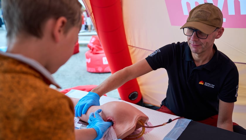 Powiększ obraz: Festiwal Pierwszej Pomocy na Bulwarze Dunikowskiego