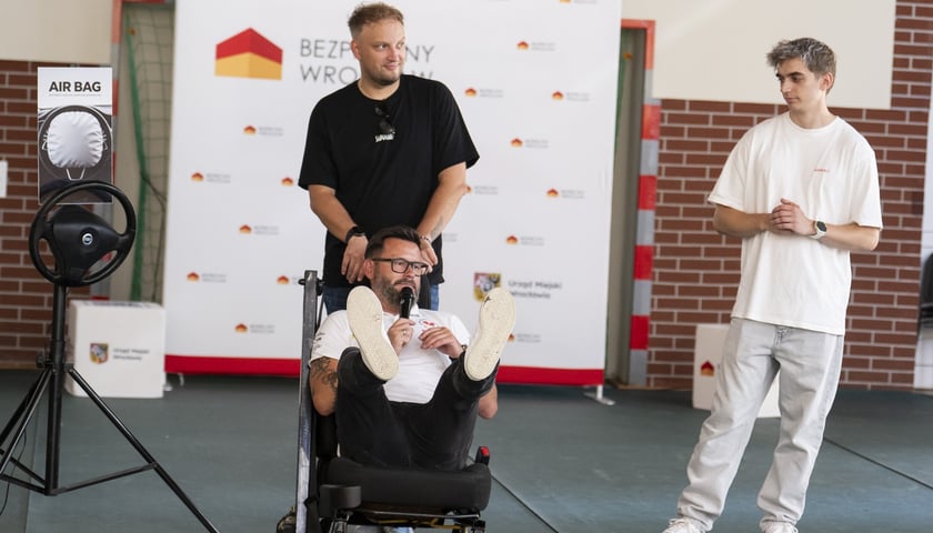 Powiększ obraz: Warsztaty z bezpieczeństwa na drodze dla uczniów SP nr 1 we Wrocławiu - 19.06.2026 r.