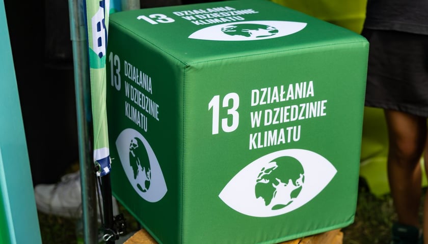 Stanowiska instytucji miejskich i służb ratowniczych podczas pikników we Wrocławiu