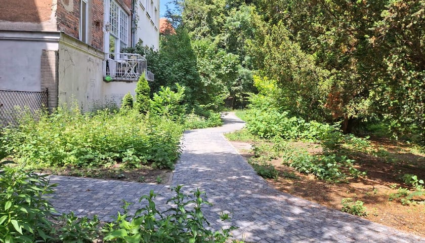 Sztabowa 82 | Sudecka 76&ndash;82 po remoncie