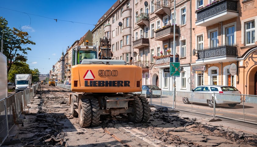 Powiększ obraz: Remont torowiska na ulicy Trzebnickiej