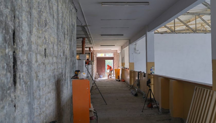 Wakacyjne inwestycje w szkołach