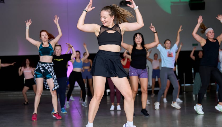Powiększ obraz: Sportowa sobota na Pergoli &ndash; energetyczna zumba&nbsp;