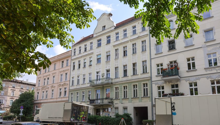 Powiększ obraz: Kraszewskiego 26 przed remontem