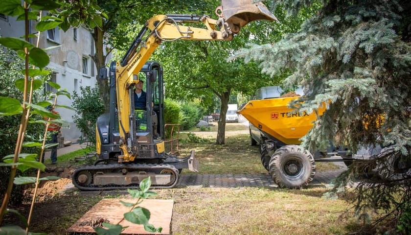 Powiększ obraz: Modernizacja wodociągu na ulicy Mickiewicza
