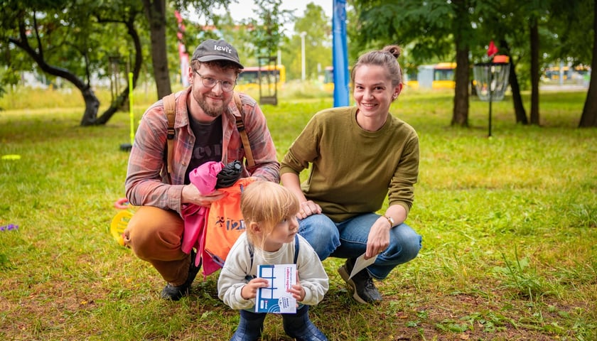 Powiększ obraz: Piknik "Wakacje z Wroclaw.pl" pod wzgórzem Gajowym