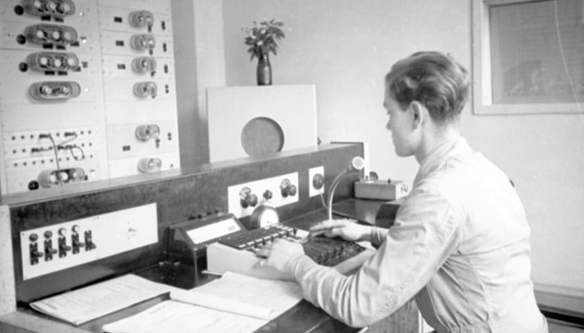 początki radia we Wrocławiu, 1947 - 1950