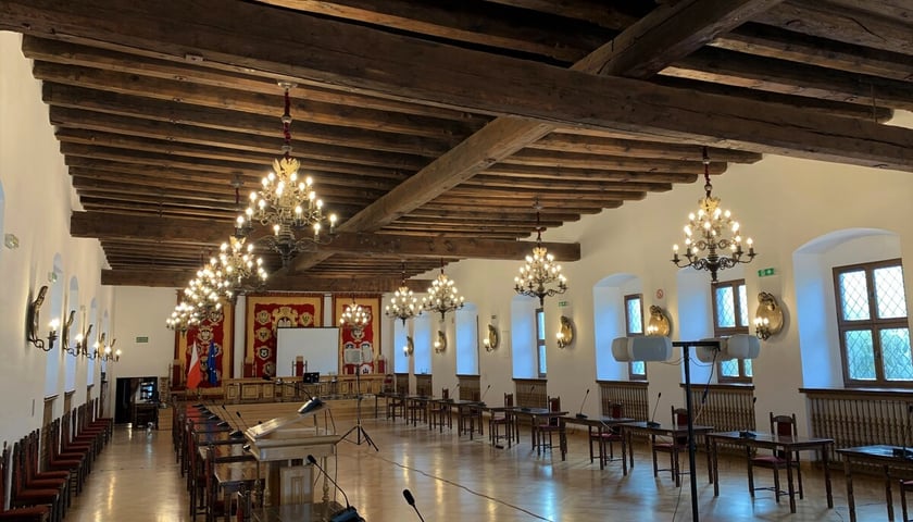 Powiększ obraz: Brzeg