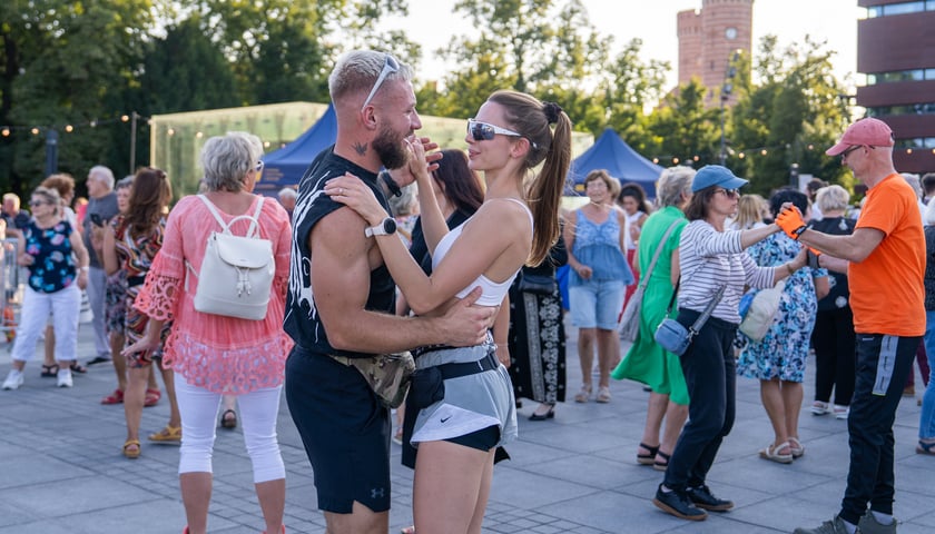 Powiększ obraz: Wrocławska Potańcówka na Placu Wolności - 25.07.2026 r.