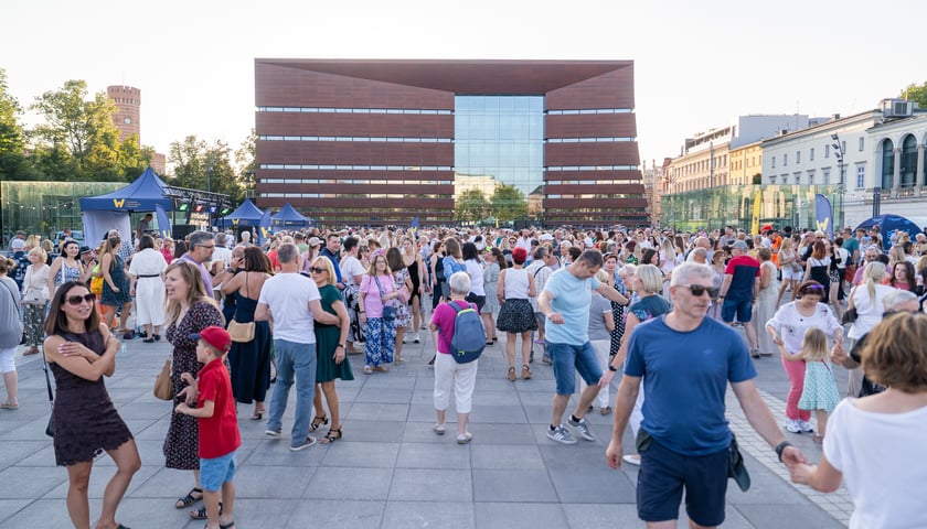 Powiększ obraz: Wrocławska Potańcówka na Placu Wolności - 25.07.2026 r.