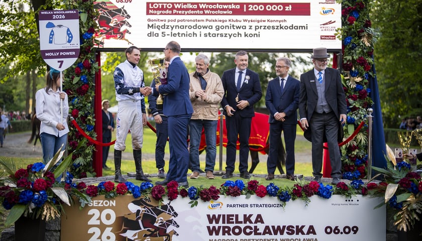 Powiększ obraz: Wielka Wrocławska na Wrocławskim Torze Wyścigowym Partynice, 06.09.2026