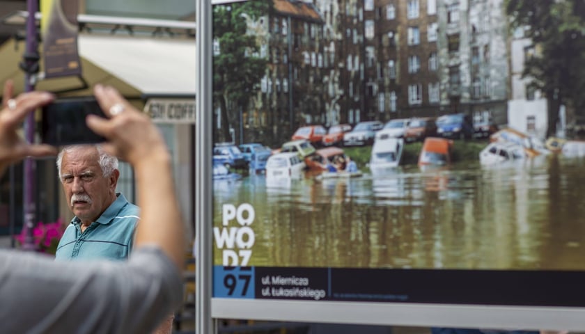 wystawa ?Wrocław. Powódź tysiąclecia? na wrocławskim Rynku do 16 sierpnia