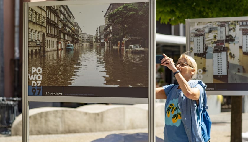 wystawa ?Wrocław. Powódź tysiąclecia? na wrocławskim Rynku do 16 sierpnia