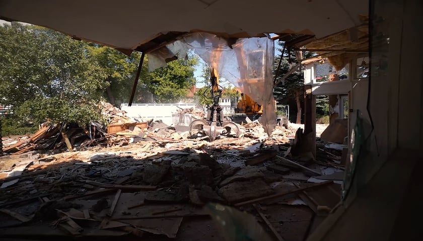 W miejscu wyburzanego przedszkola przy al. Hallera powstanie większy i nowocześniejszy obiekt