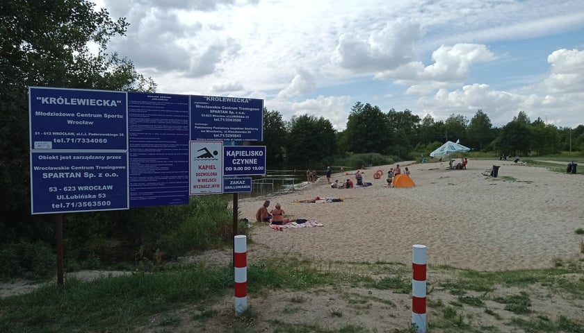 Nowy Beach Bar we Wrocławiu powstał na Maślicach. Obok są: staw, kąpielisko i miejsca do grillowania