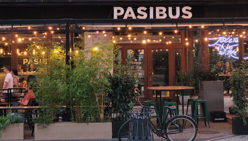 Powiększ obraz: Pasibus to jeden z pierwszych street foodów we Wrocławiu!