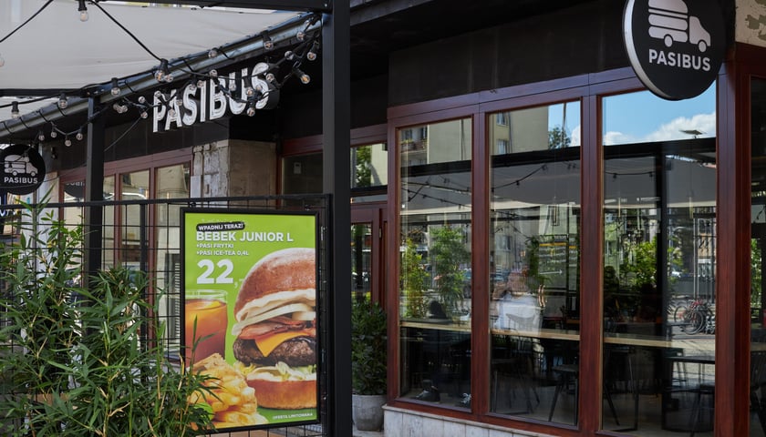 Powiększ obraz: Pasibus to jeden z pierwszych street foodów we Wrocławiu!
