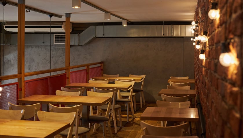 Powiększ obraz: Bistro Cegielnia to jedna z restauracji znajdujących się przy ul. Świdnickiej.