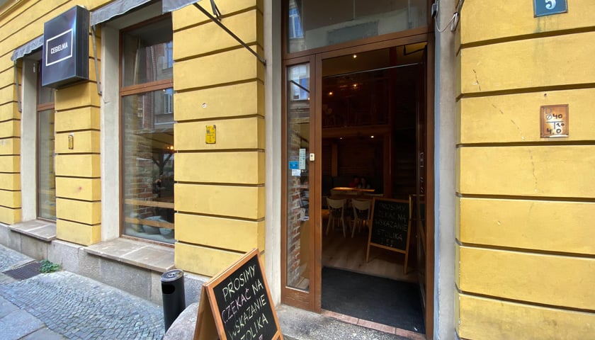 Powiększ obraz: Bistro Cegielnia to jedna z restauracji znajdujących się przy ul. Świdnickiej.