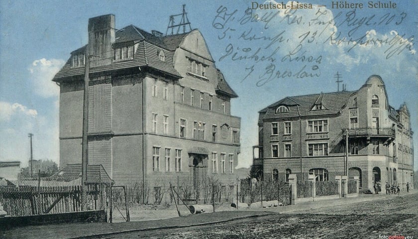 Leśnica, obecna ulica Dolnobrzeska w roku 1918