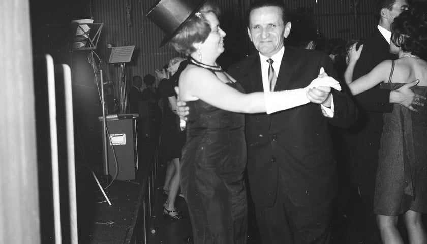 Powiększ obraz: <p>Sylwester&nbsp;</p>