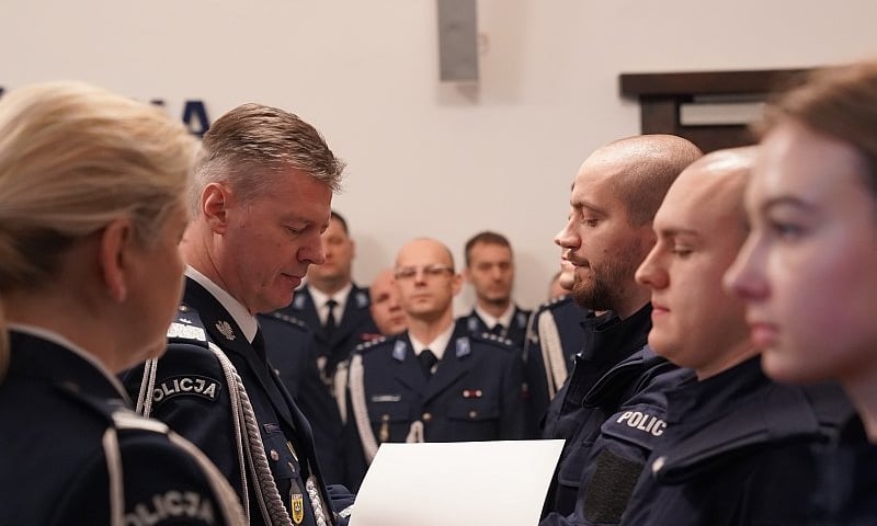 Ślubowanie nowych policjantów we Wrocławiu