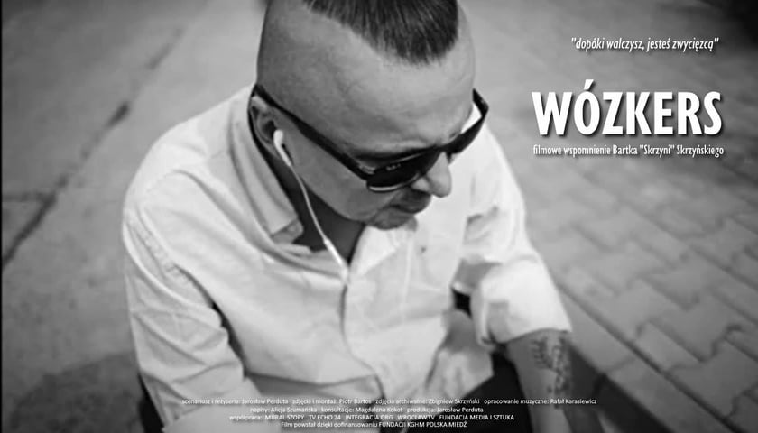 Powiększ obraz: <p>Dokument o Bartku Skrzyńskim – plakat</p>