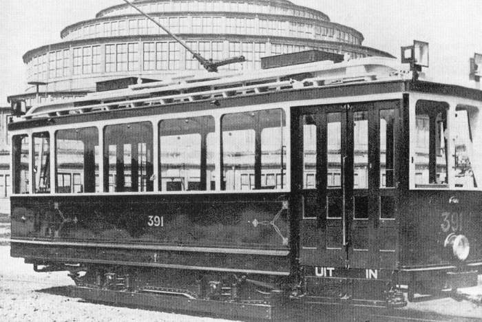 Powiększ obraz: <p>Dawne elektryczne tramwaje we Wrocławiu</p>