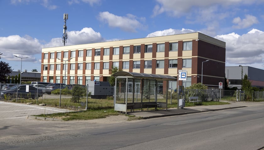 Powiększ obraz: <p>Nowa siedziba CBA przy ulicy Jerzmanowskiej na Żernikach.</p>