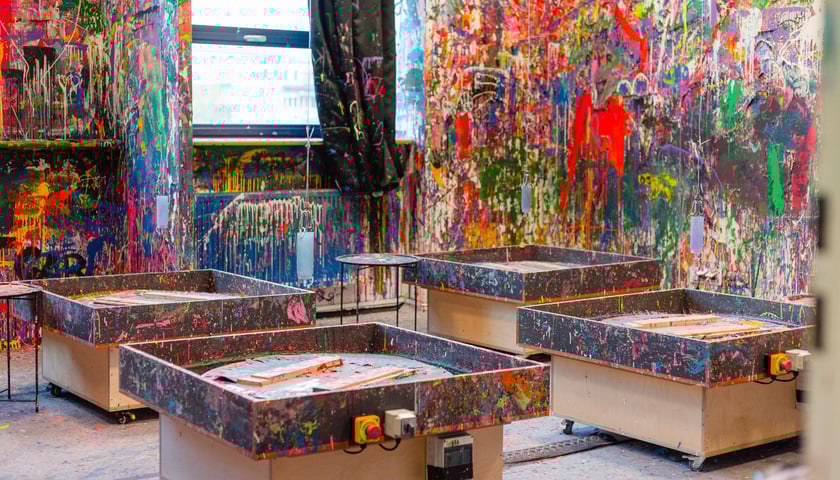 Powiększ obraz: Urodziny w Pigcasso Creative Paint House