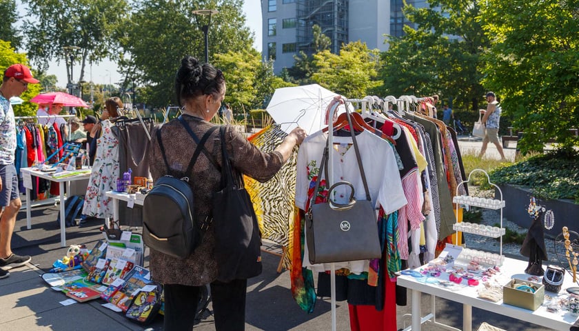 Letnia Wyprzedaż Garażowa w Magnolia Park