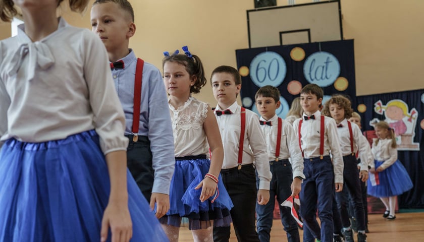 60-lecie Szkoły Podstawowej im. Tysiąclecia Wrocławia przy ul. Polnej na wrocławskim Brochowie