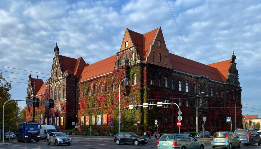 Powiększ obraz: Muzeum Narodowe we Wrocławiu