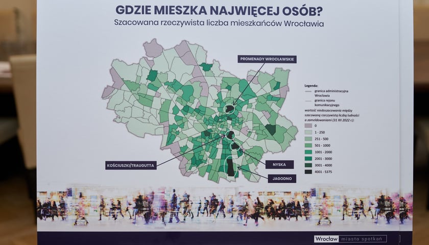 Powiększ obraz: <p>Plansza przedstawiająca wartość niedoszacowania między szacowaną rzeczywistą liczbą ludności a zameldowaniami</p>