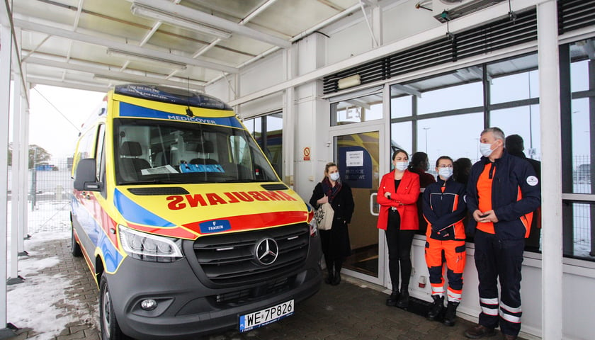 Ambulans obsługujący zakłady LG Solution pod Wrocławiem