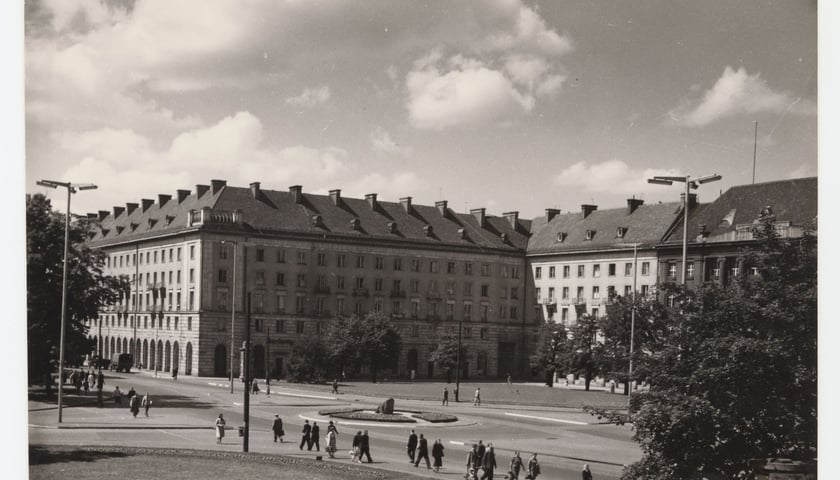 Kościuszkowska Dzielnica Mieszkaniowa we Wrocławiu, 1959, autorka Janina Mierzecka,